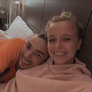 Meet your Posher, Elizabeth